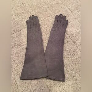 Women’s Elegant and Buttery Gray Leather Gloves with Silk Lining